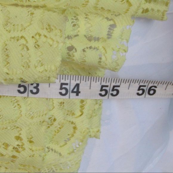Yellow vintage cut out duster maxi length with front snaps and bow with collar - Picture 14 of 15